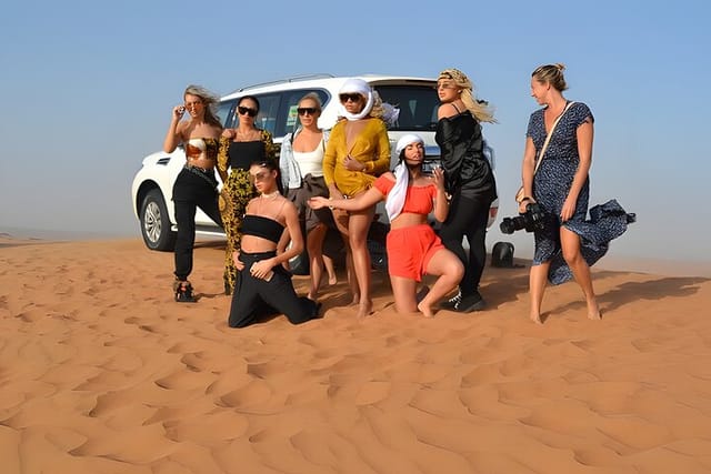 Dubai: Private Desert Safari – Exclusive car - Photo 1 of 6